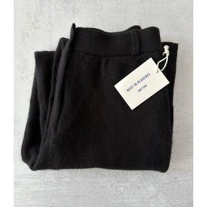 Guest in Residence Black Women's Pants